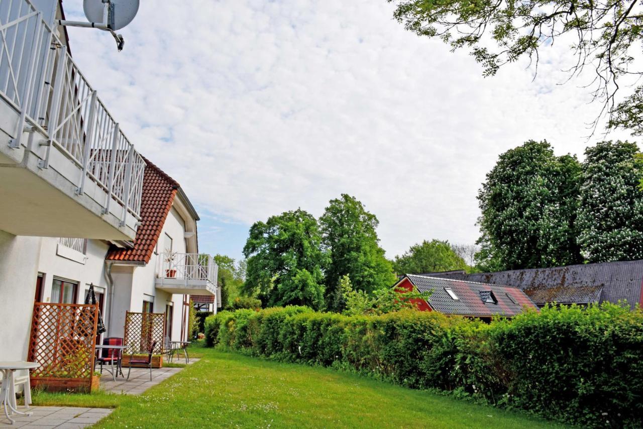 Ferienwohnung Mit Terrasse Gustow  Esterno foto